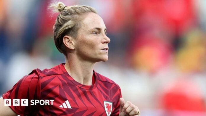 Jess Fishlock: Wales icon hoping to sign new Seattle Reign Jess Fishlock: Wales icon hoping to sign new Seattle Reign deal