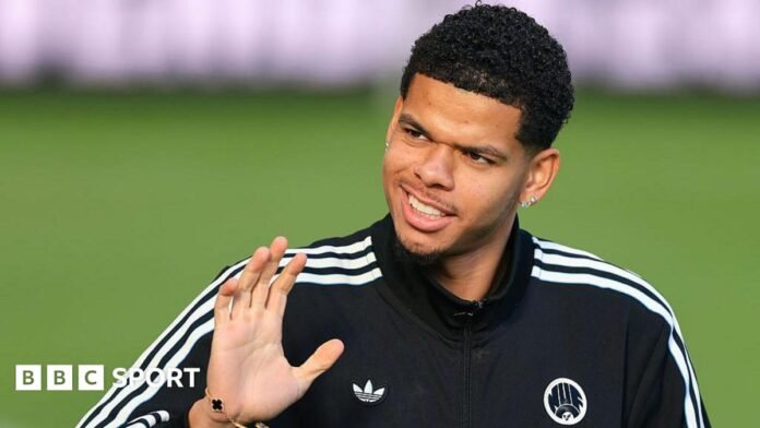 Newcastle: Eddie Howe says Will Osula not leaving was a Newcastle: Eddie Howe says Will Osula not leaving was a 'relief'