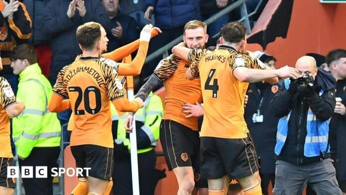Hull City 2-1 Swansea City: Tigers hold on for third straight victory