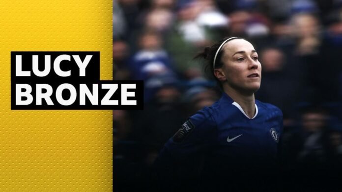 Lucy Bronze: ''I can just adapt and still be at the highest level'