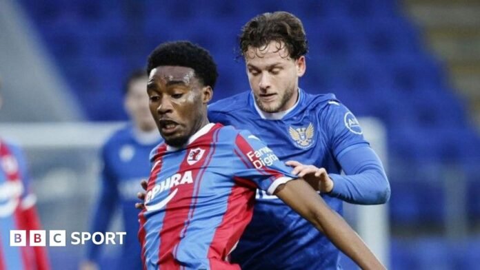 Scottish Championship leaders St Johnstone face tough Raith Rovers test - live on BBC