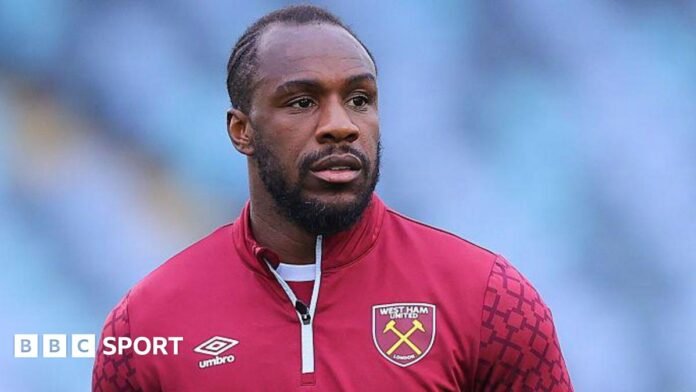 Michail Antonio: Qatari club Al‑Sailiya start talks with striker alongside Charlton